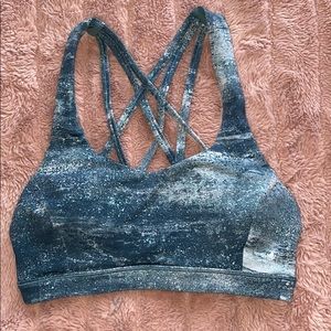 Lulu lemon energy bra